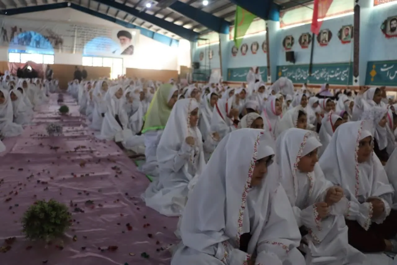 جشن تکلیف دانش آموزان شهرستان کوهدشت