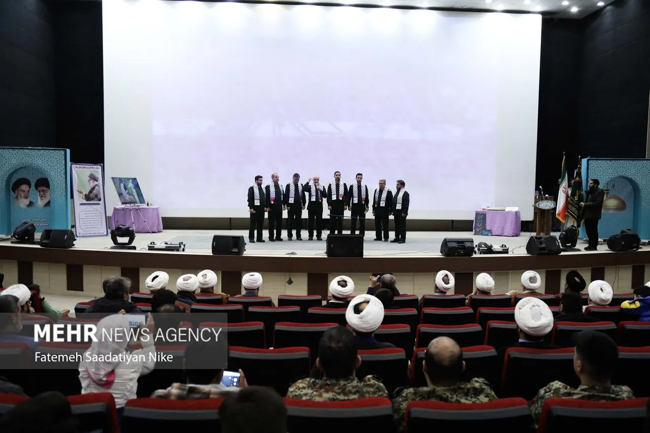 دومین همایش استانی نماز سپاه امام رضا(ع) با شعار نماز، نماد قدرت و عامل تمدن ساز برگزار شد