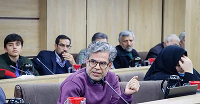 نشست هماندیشی فعالان فرهنگی و سیاسی مسئولین استان اصفهان