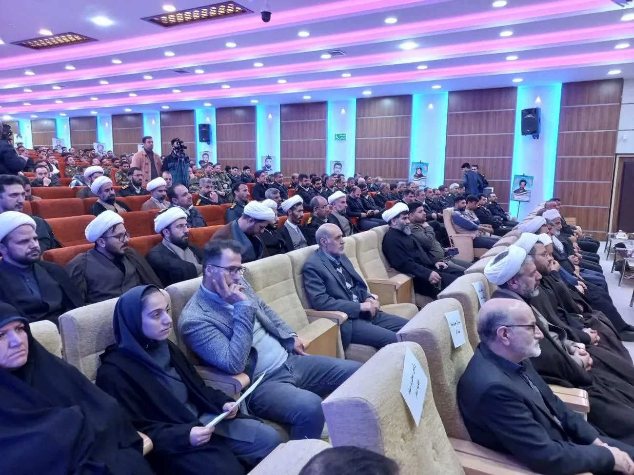 همایش ارتقای نماز در فرماندهی انتظامی استان برگزار شد