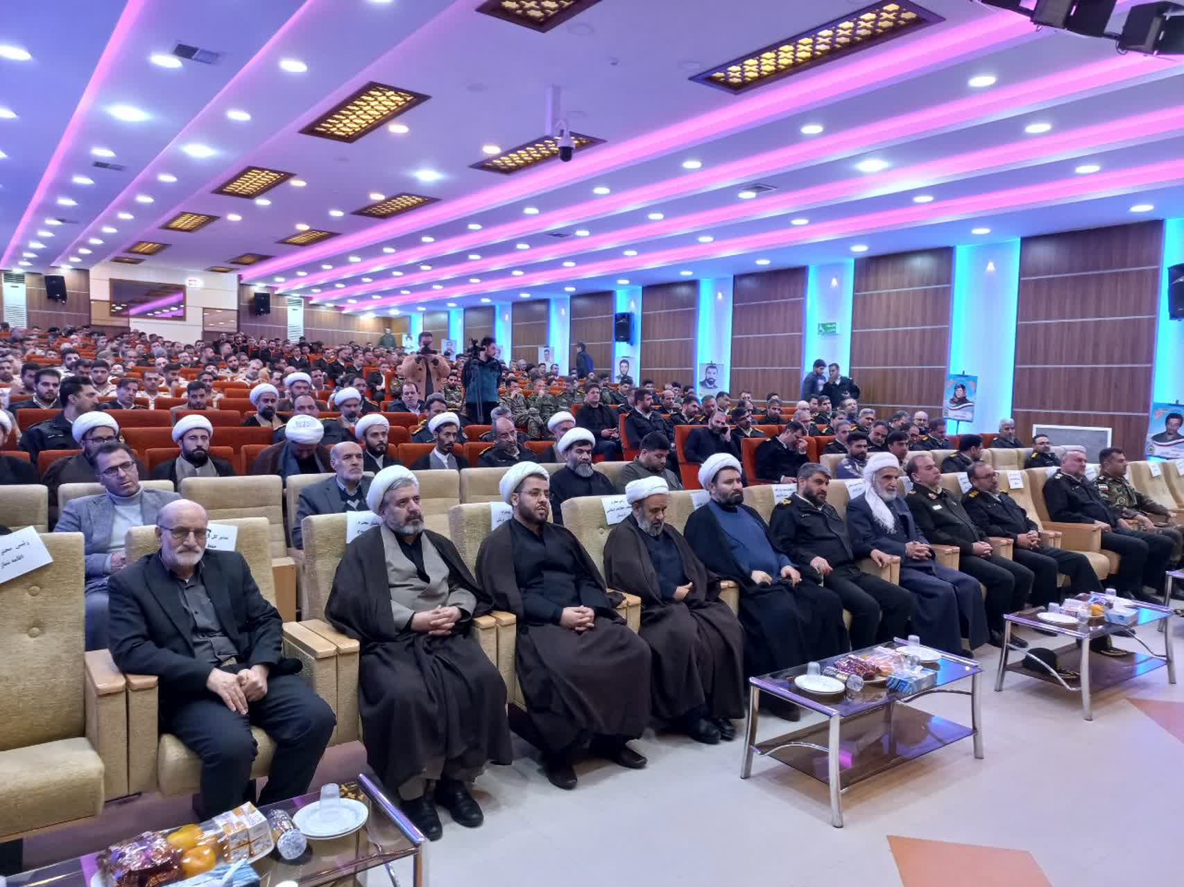 همایش ارتقای نماز در فرماندهی انتظامی استان برگزار شد