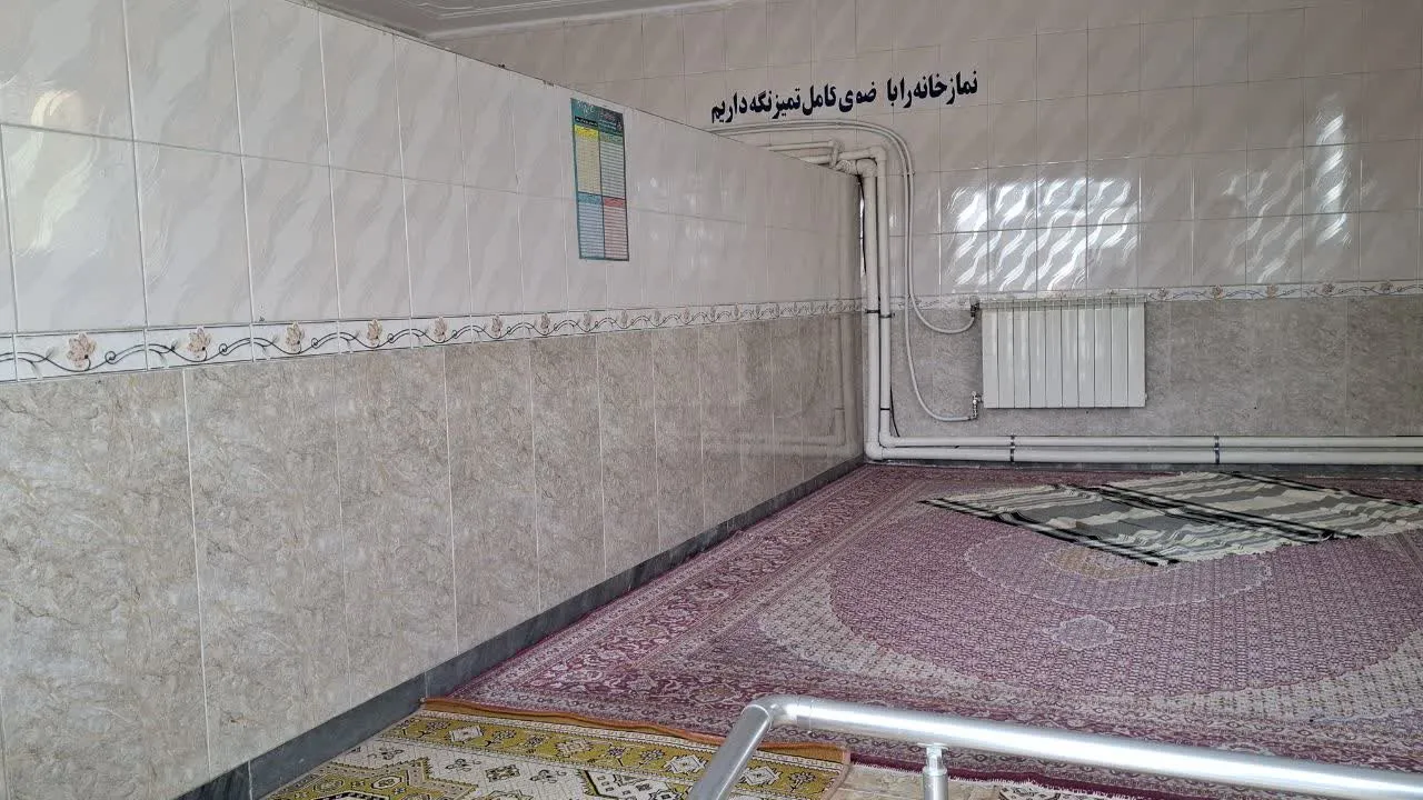 دبیر شورای اقامه نماز شهرستان سقز از نمازخانه های بین راهی بازدید کرد