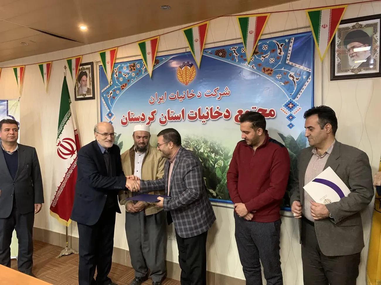 شورای اقامه نماز مجتمع دخانیات کردستان برگزار شد