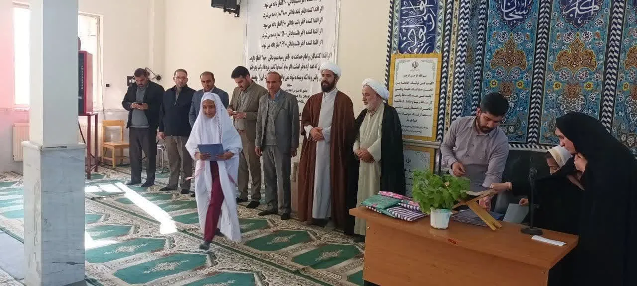 اجلاس نماز دانش آموزی منطقه گواور برگزارشد-3