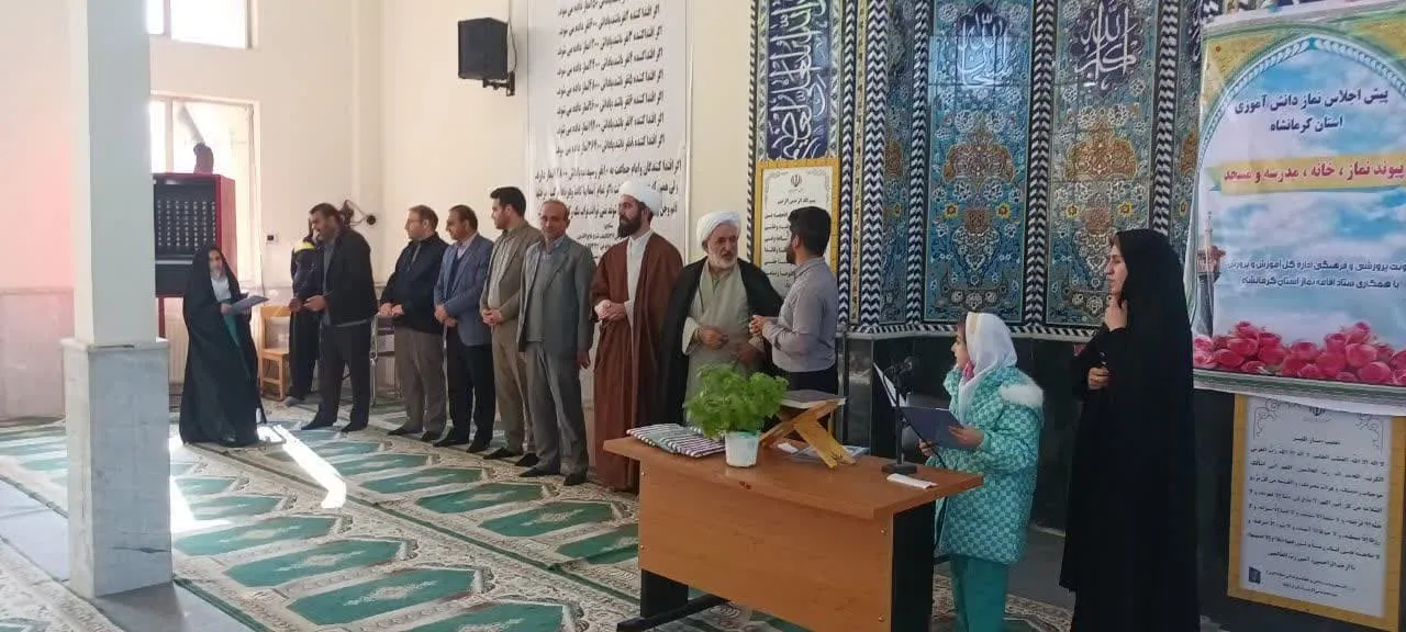 اجلاس نماز دانش آموزی منطقه گواور برگزارشد-5