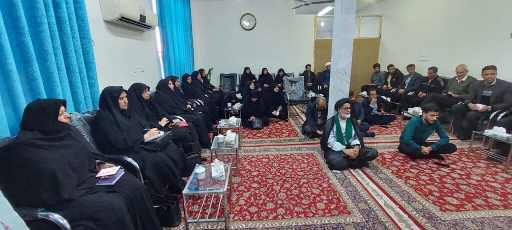 کارگاه آموزشی و توانمندسازی راه های دعوت به نماز با حضورحجت الاسلام و المسلمین تکمیلی امام جمعه شهرستان طبس،کد خدایی معاون مدیر کل و مدیریت آموزش و پرورش، افضلی معاون پرورشی و تربیت بدنی،کارشناسان ستادی و مربیان پرورشی مدارس طبس و بخش دیهوک در محل نهاد امامت جمعه طبس برگزار شد.