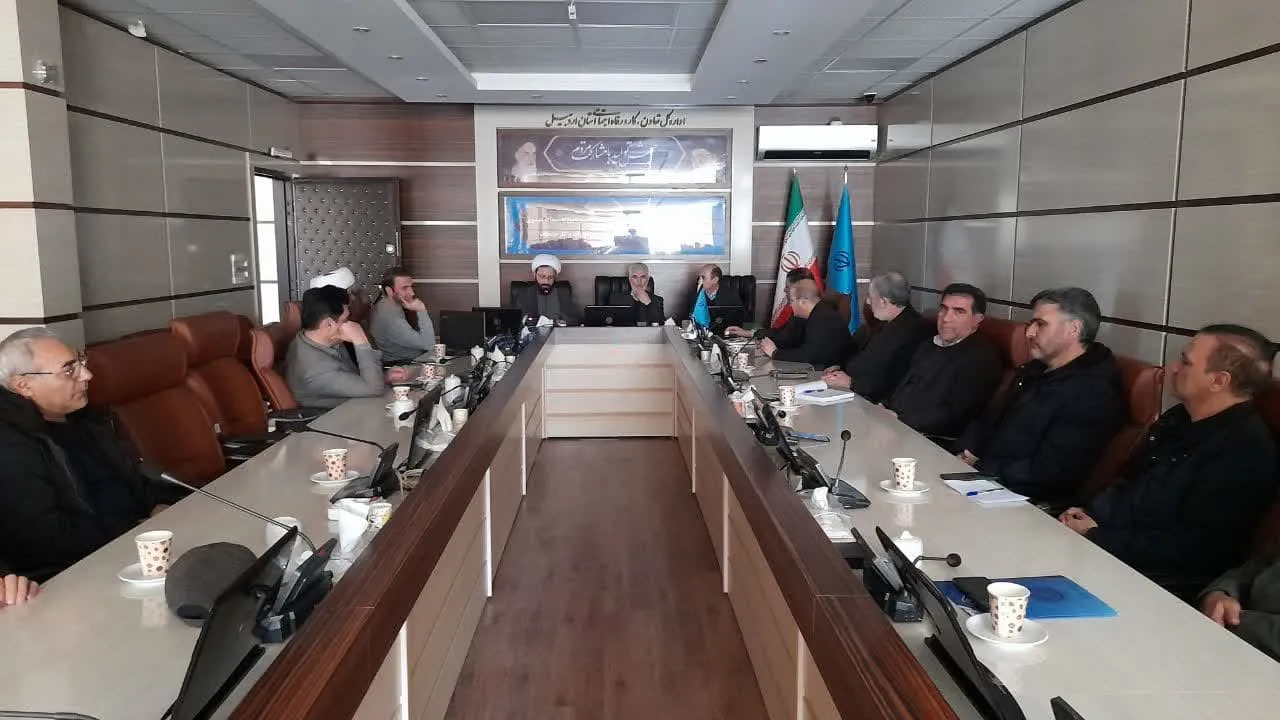 نشست نماز رابطین فرهنگی کارخانجات استان اردبیل
