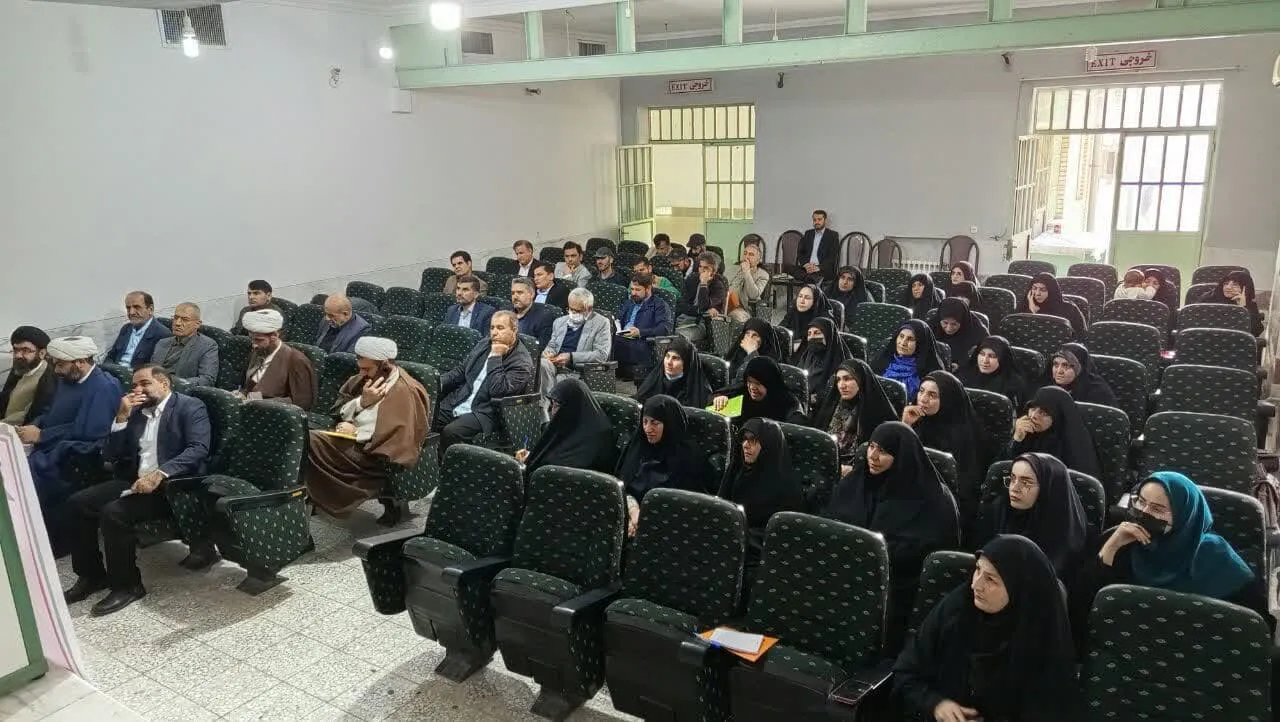 برگزاری دوره آموزشی یاوران نماز در کهگیلویه وبویر احمد