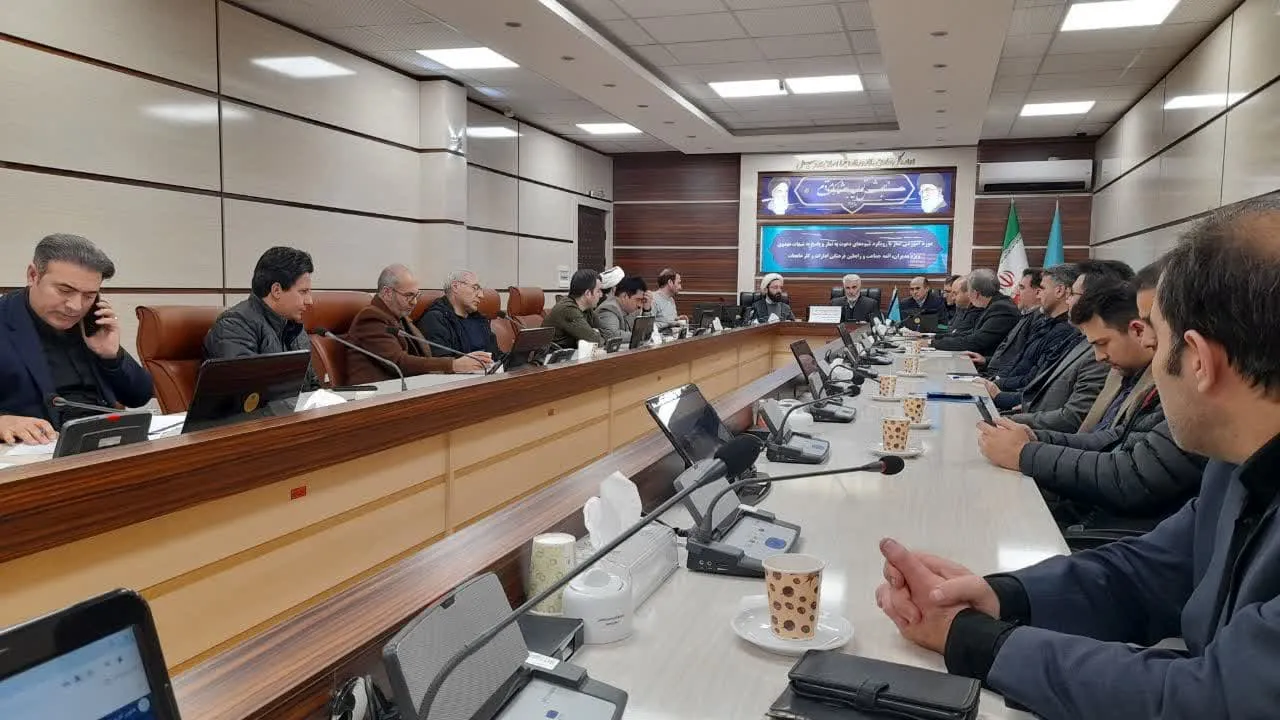 نشست نماز رابطین فرهنگی کارخانجات استان اردبیل