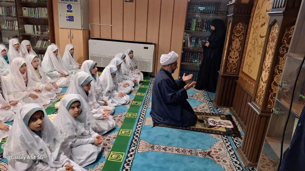 جشن تکلیف دختران کارکنان شرکت گاز تبریز