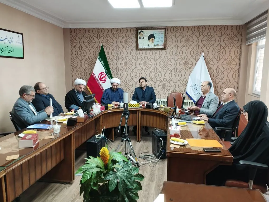 جلسه شورای اقامه نماز سازمان ثبت احوال تبریز