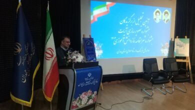 ۲۶ اثر در جشنواره شعر نماز دانش آموزی و تصویرسازی آیات قران برگزیده شدند