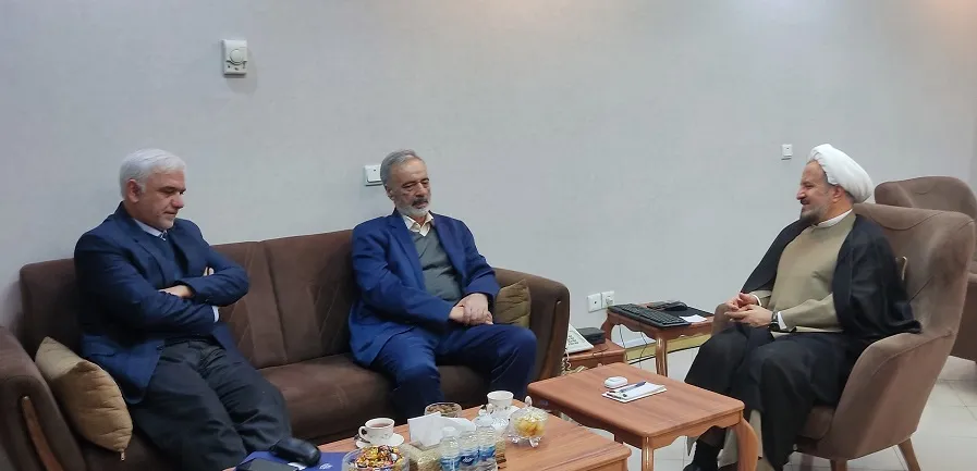 حضور سیداحمد زرهانی»، قائم مقام ستاد اقامه نماز کشور در خبرگزاری شبستان