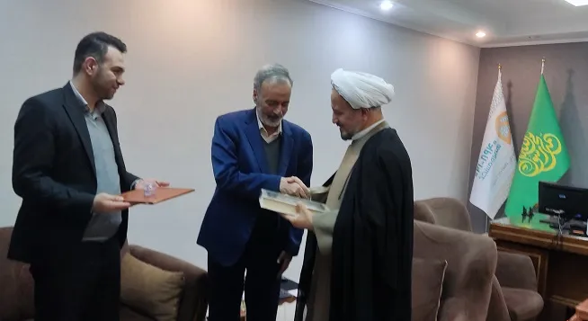 حضور سیداحمد زرهانی»، قائم مقام ستاد اقامه نماز کشور در خبرگزاری شبستان