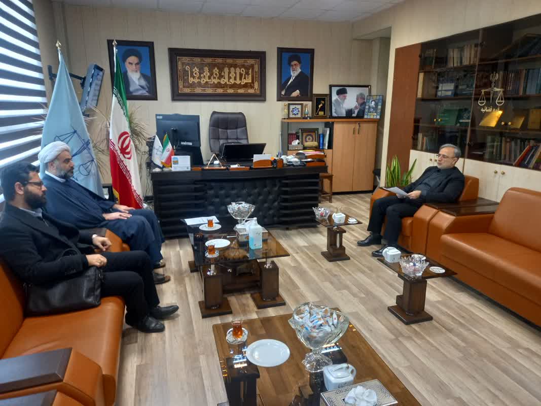 مدیر ستاد اقامه نماز با دادستان استان البرز دیدار کرد