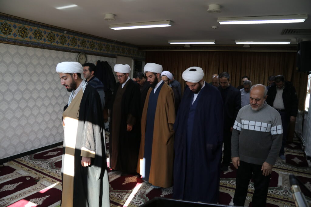 جلسه شورای اقامه نماز اداره کل بنیاد شهید و امور ایثارگران استان زنجان برگزار شد