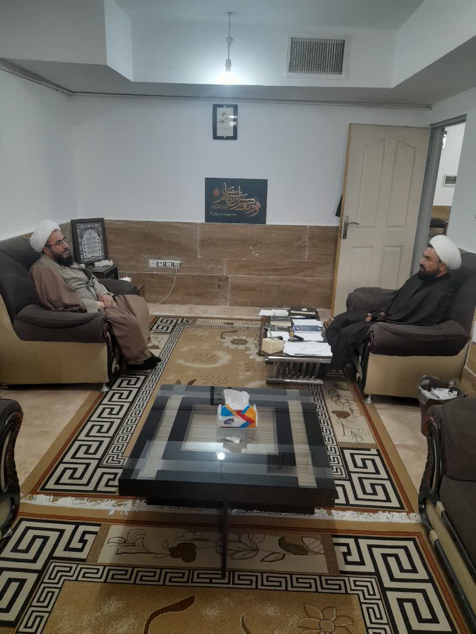 جلسه مدیر ستاد اقامه نماز سمنان با مسئول دفتر ولیفقیه بنیاد مسکن استان سمنان برگزار شد