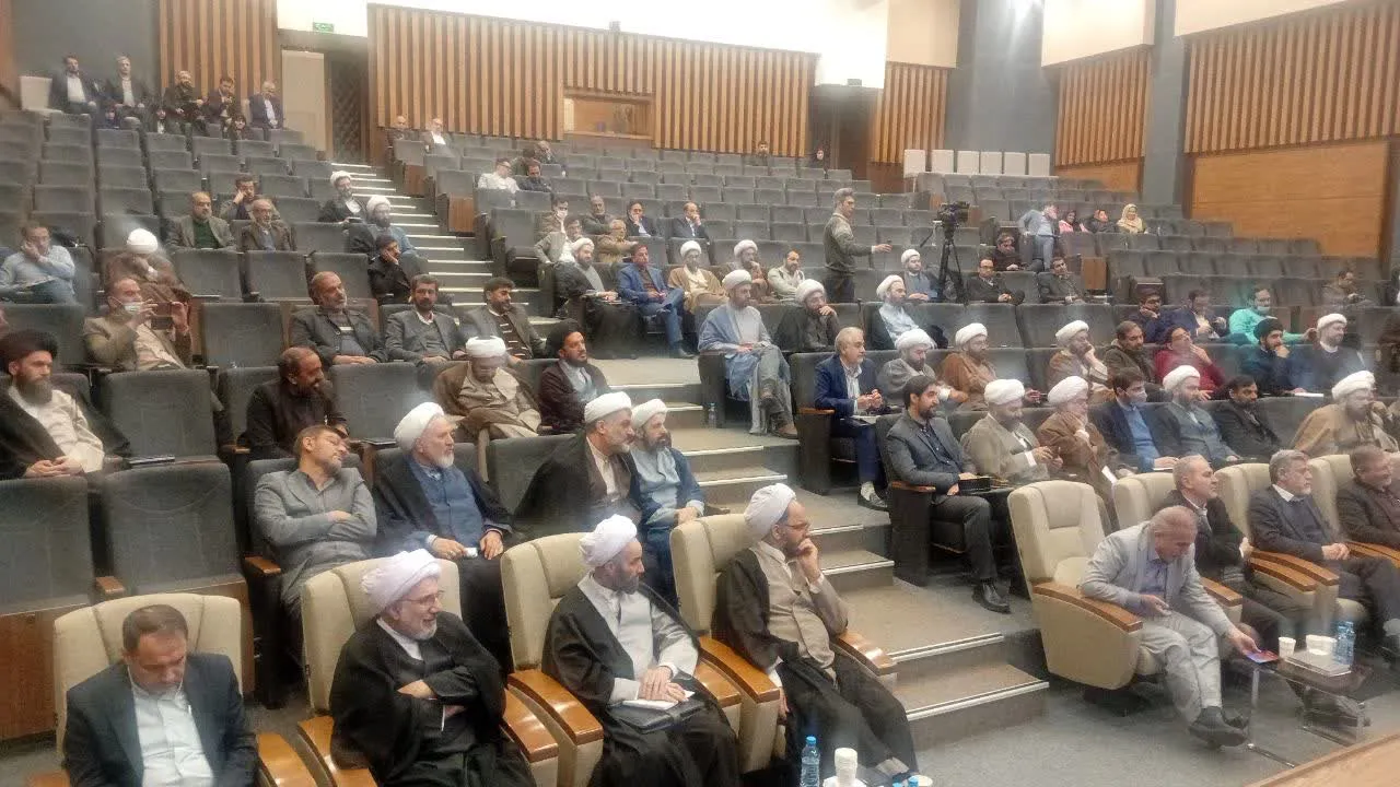 برگزاری نوزدهمین اجلاس سراسری نماز صنعت هسته ای در مشهد مقدس