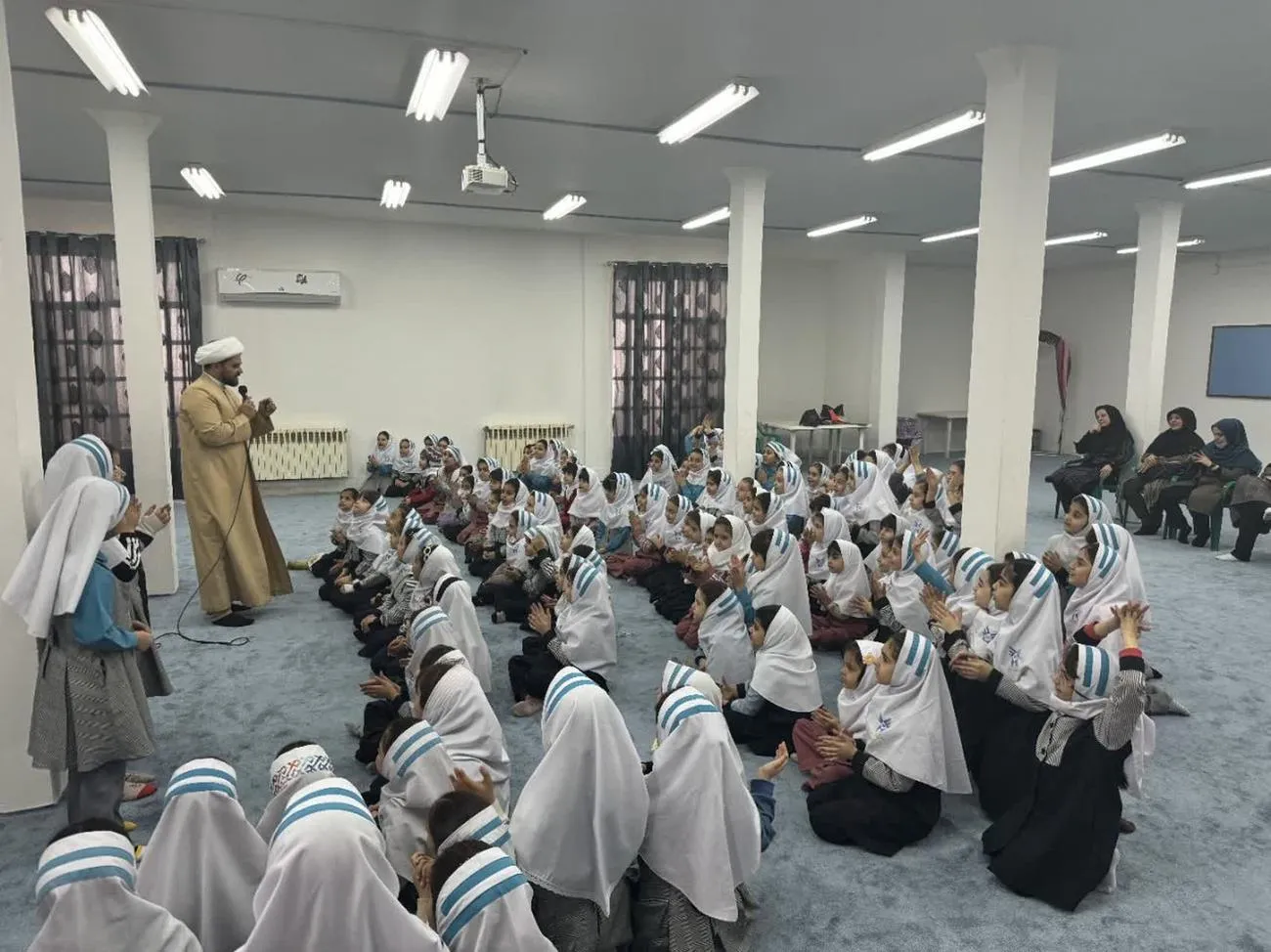 هفتمین طرح نشست معارف نماز در سطح مدارس کاشان برگزار شد