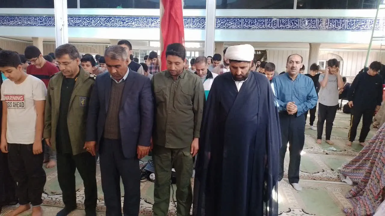 بازدید دبیر شورای اقامه نماز شهرستان قروه از چند محل اعتکاف