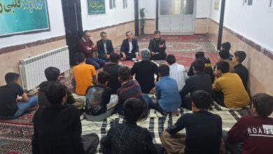 دبیر شورای اقامه نماز شهرستان دیواندره از خوابگاه های شبانه روزی دانش آموزي بازدید کرد