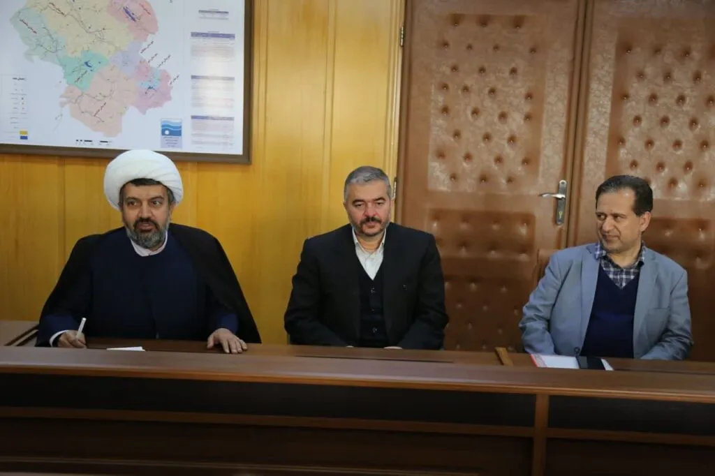 سرپرست ستاد اقامه نماز زنجان با استاندار زنجان دیدار و گفتگو کرد