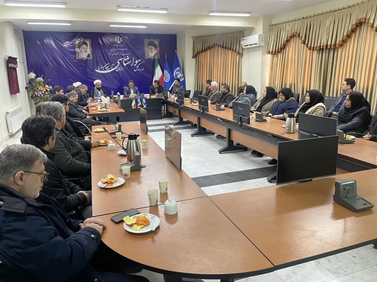 جلسه شورای اقامه نماز اداره کل هواشناسی استان آذربایجان غربی برگزار شد