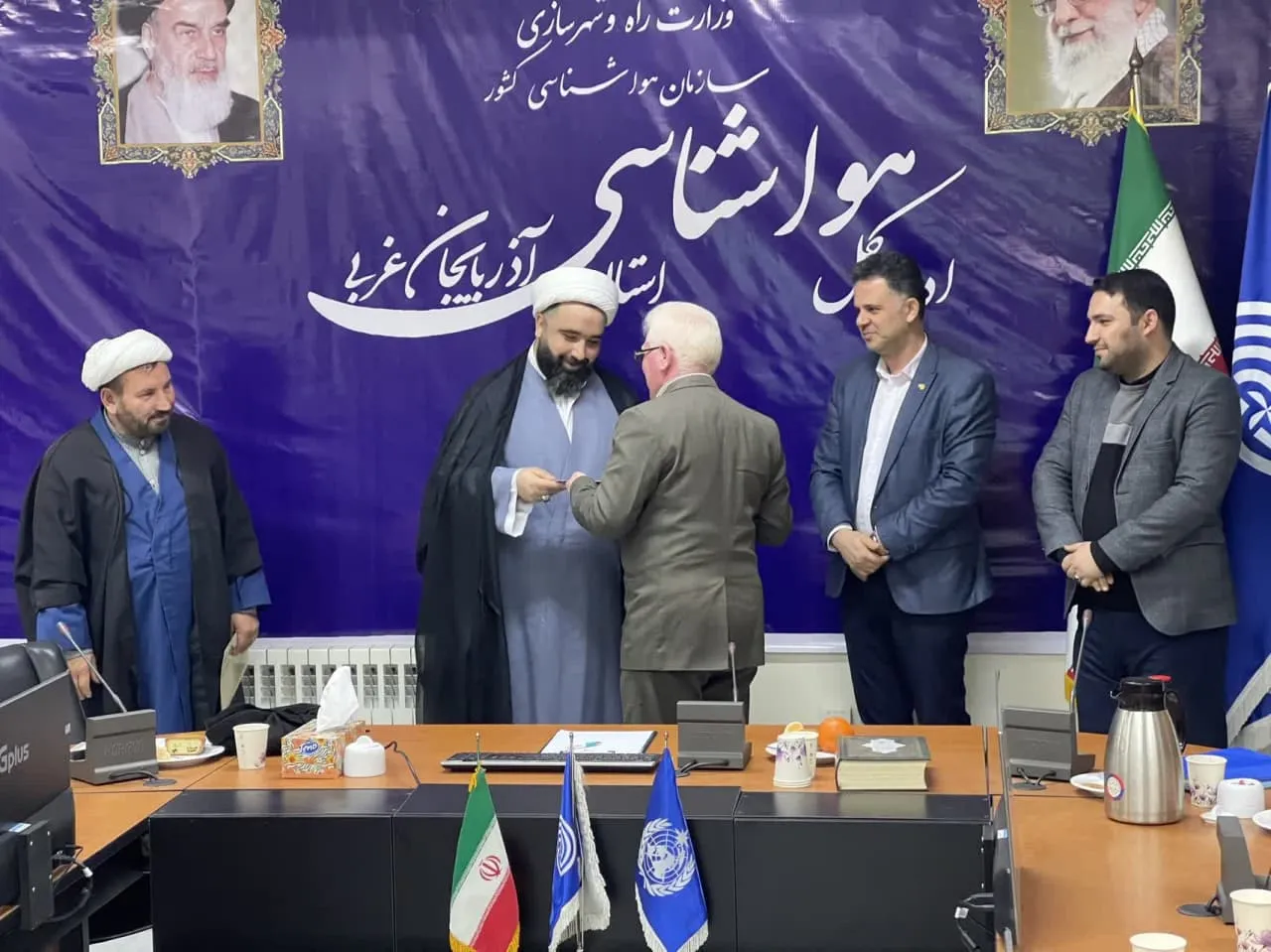 جلسه شورای اقامه نماز اداره کل هواشناسی استان آذربایجان غربی برگزار شد