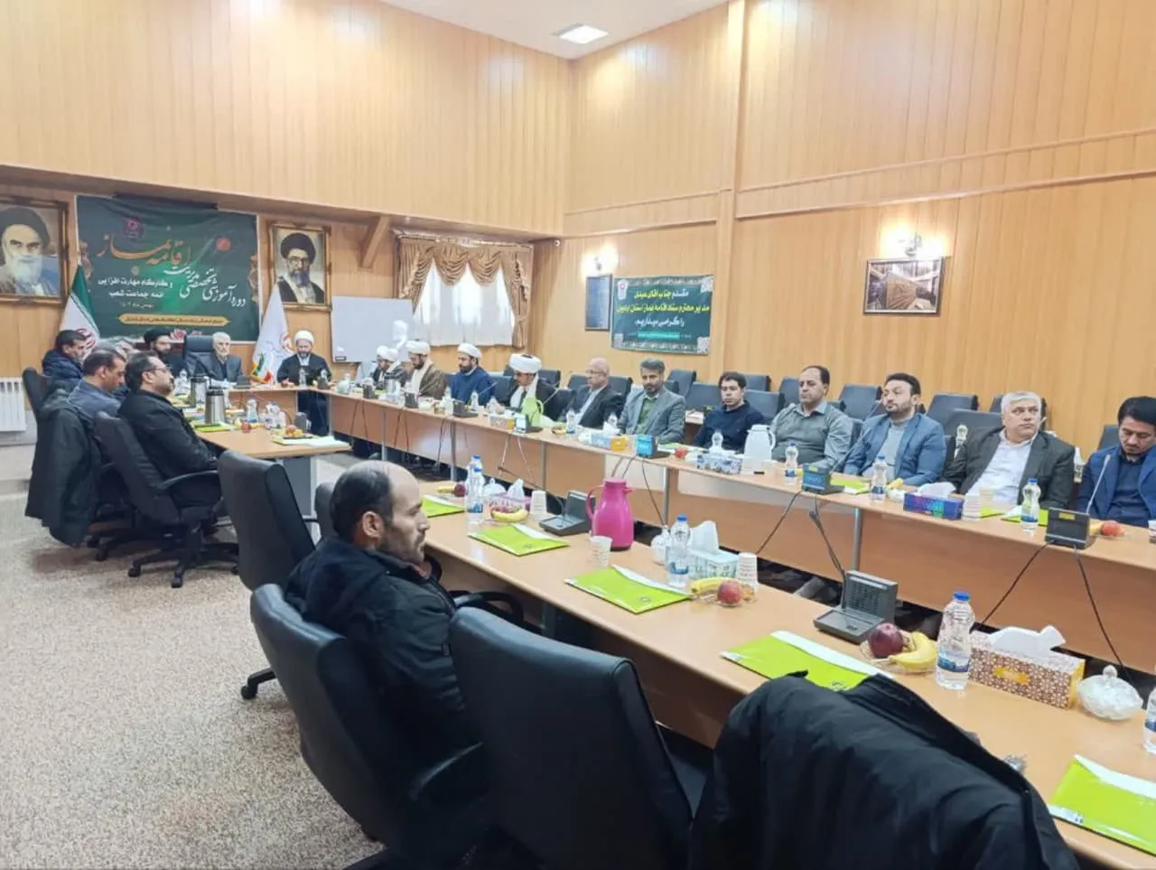 دوره اموزشی مدیریت اقامه نماز بنیاد مسکن استان اردبیل