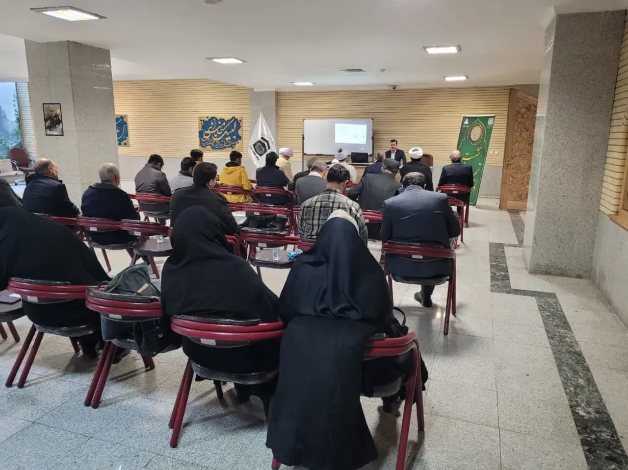 دوره آموزشی یاوران نماز تبریز