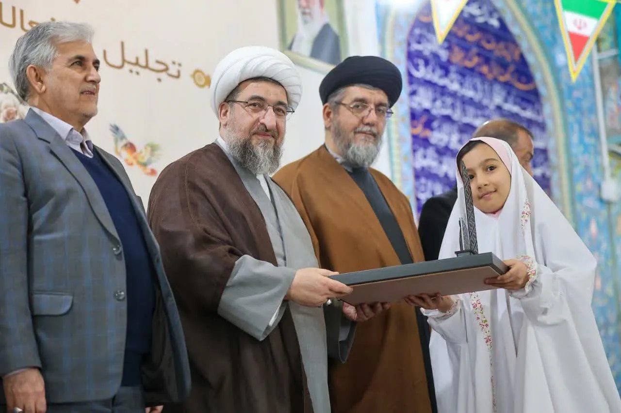 اجلاسیه نماز شهرستان میانه
