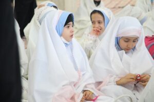 جشن تکلیف نومکلفین جعفرآباد با حضور رئیس جامعه مدرسین حوزه علمیه قم