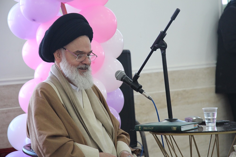 جشن تکلیف نومکلفین جعفرآباد با حضور رئیس جامعه مدرسین حوزه علمیه قم