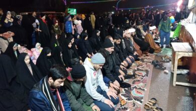 گزارش تصویری/ نماز در طریق المهدی(عج)