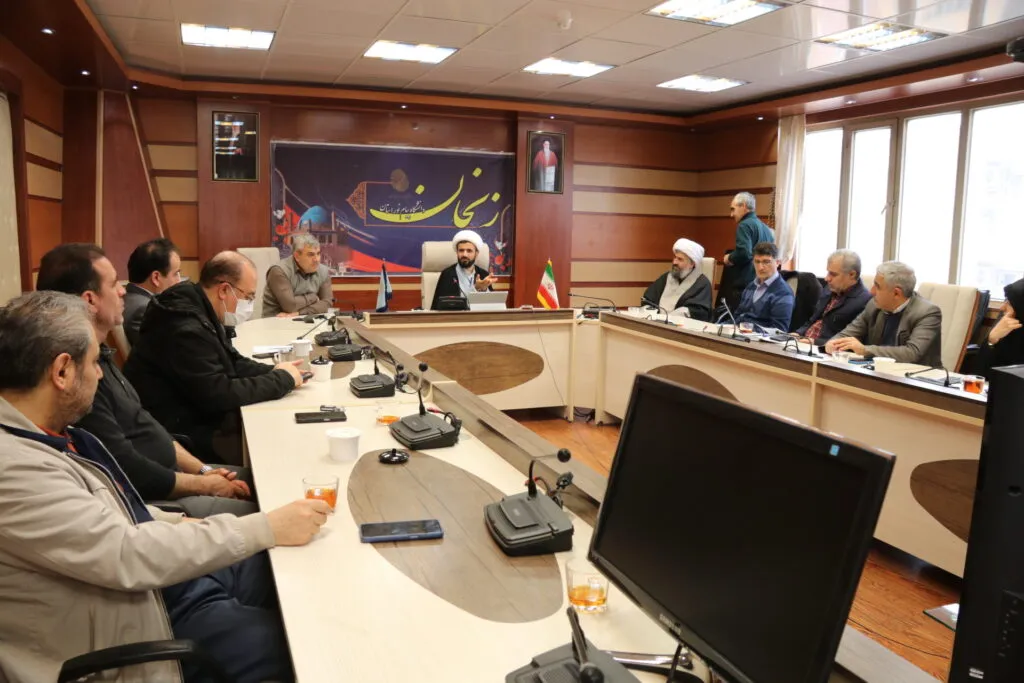 نشست تخصصی و آموزشی نماز ستاد دانشگاه پیام نور زنجان برگزار شد
