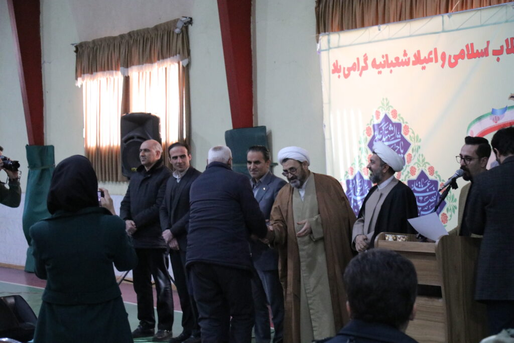 حضور سرپرست ستاد اقامه نماز زنجان در جشن اعیاد شعبانی اداره کل راه و ترابری