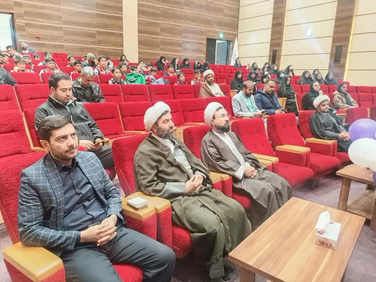 جلاسیه نماز دانش آموزان شهرستان سمنان برگزار شد