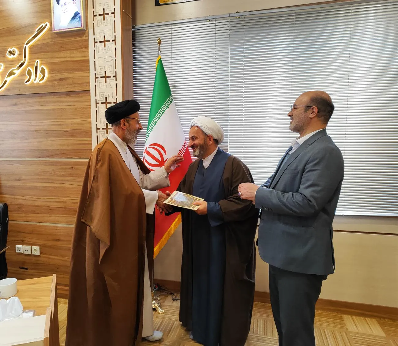 نشست فصلی دبیران اقامه نماز دستگاههای اجرایی استان همدان برگزار شد