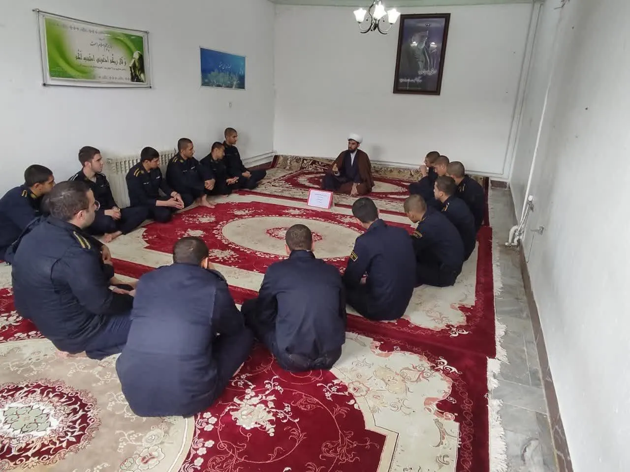 نماز برترین امر به معروف در راستای اصلاح و تربیت زندانیان است