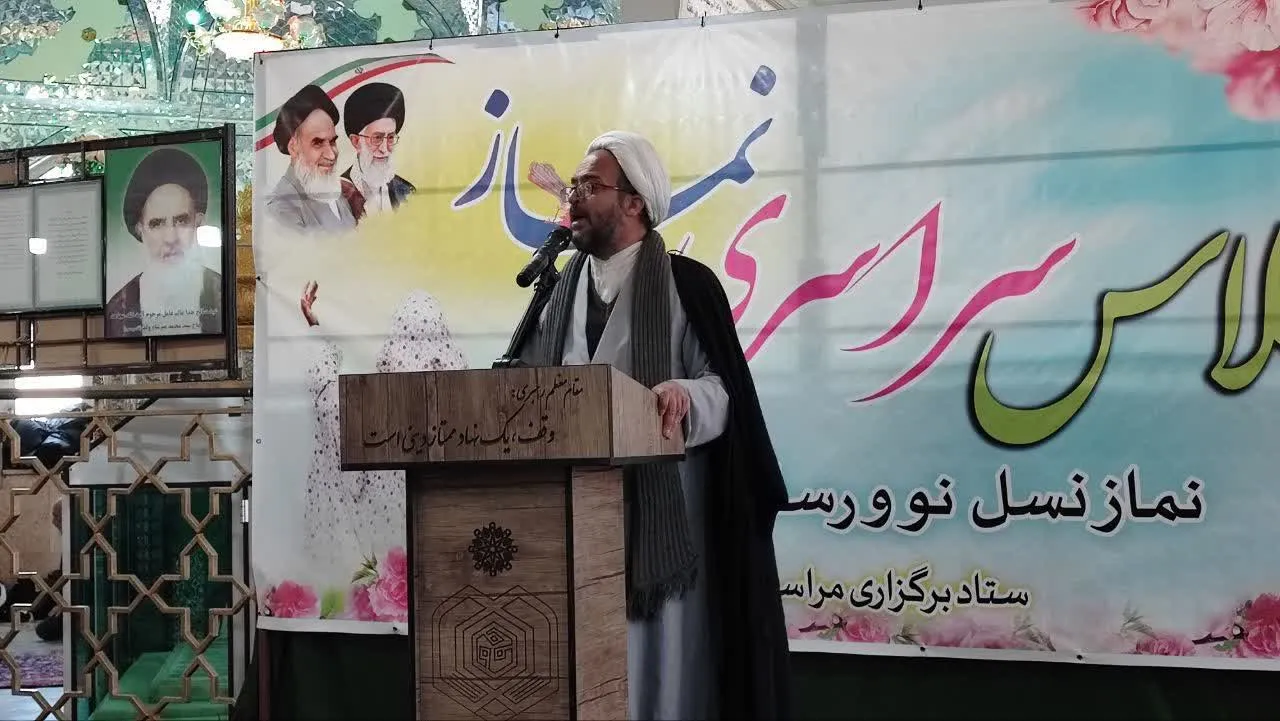 مسئولین برای رفع مشکلات اخلاقی و فرهنگی، جایگاه مساجد را احیا کنند