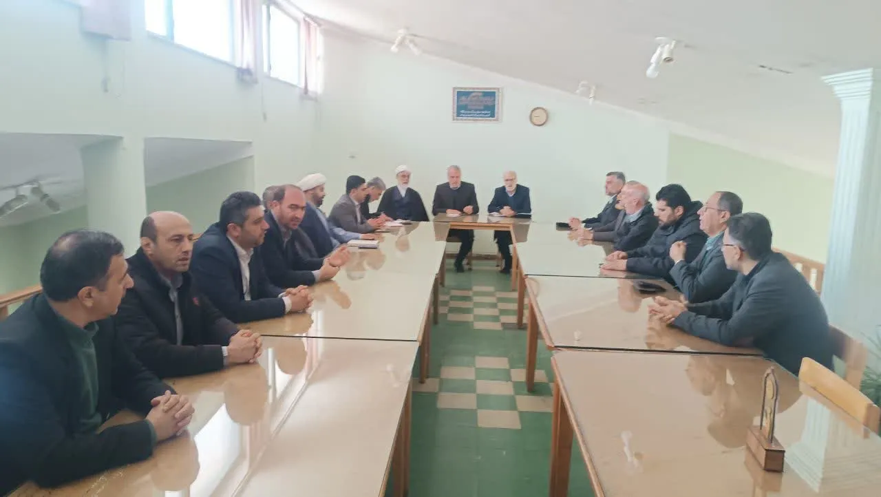شورای اقامه نماز شهرستان کامیاران برگزار شد