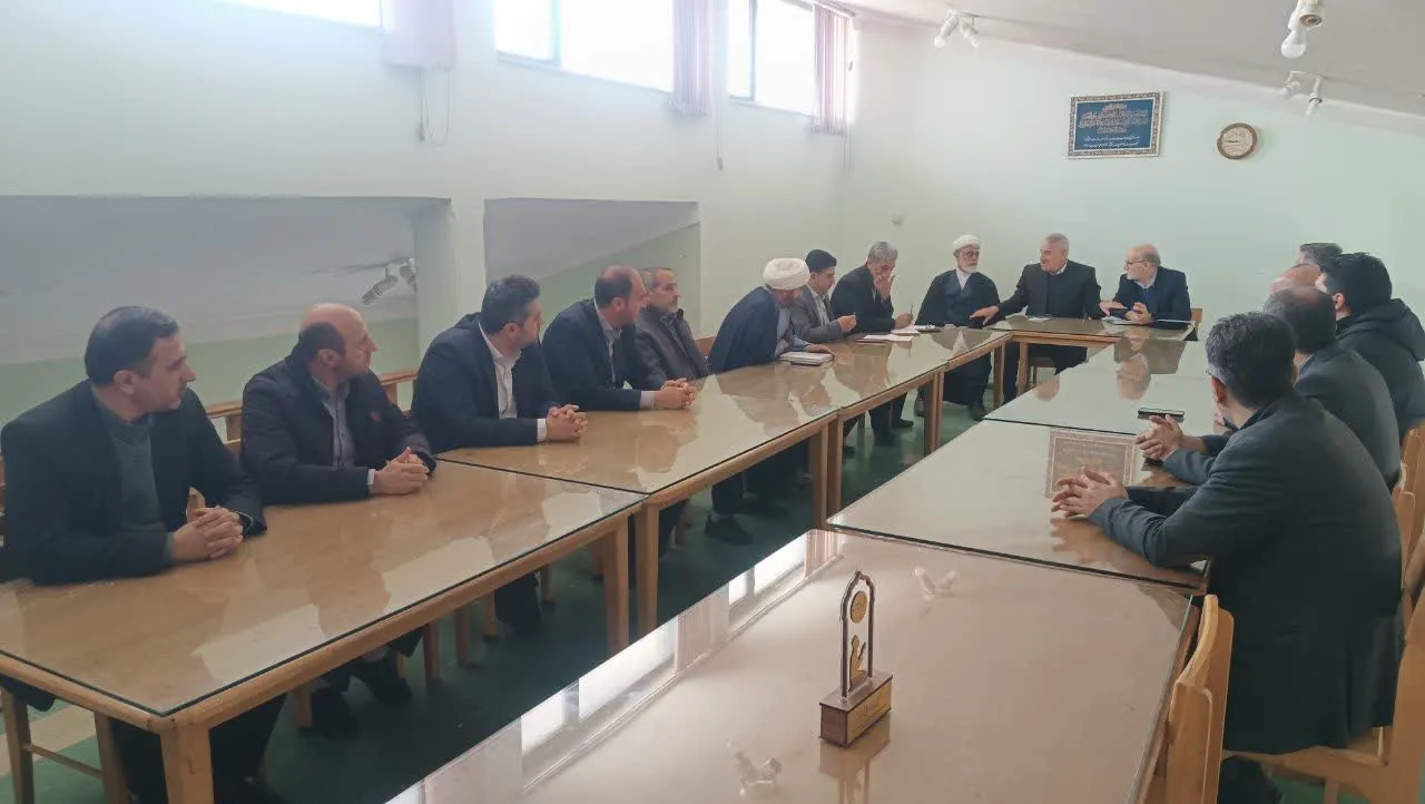 شورای اقامه نماز شهرستان کامیاران برگزار شد