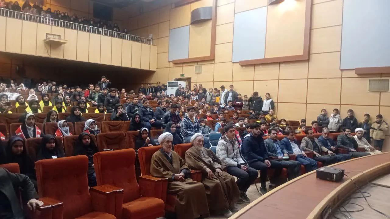 همایش سالانه فعالان نماز بردسکن برگزار شد