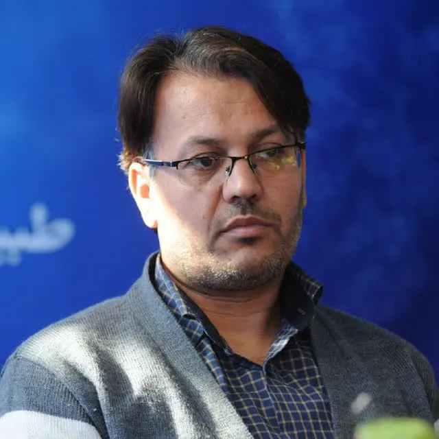 اگر افراد مقید به نماز اول وقت باشند در زندگی شخصی خود نظم و آرامش برقرار خواهد شد