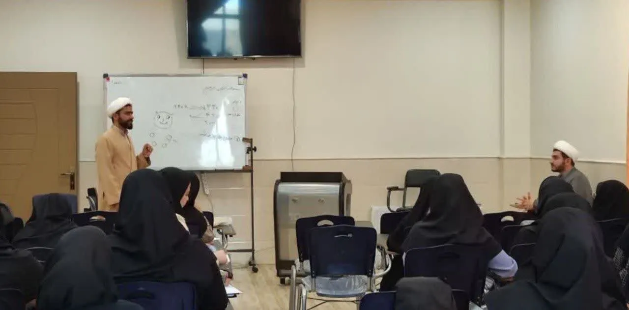 دوره معراج ویژه دانشجو معلمان دانشگاه فرهنگیان پردیس کاشان برگزار شد