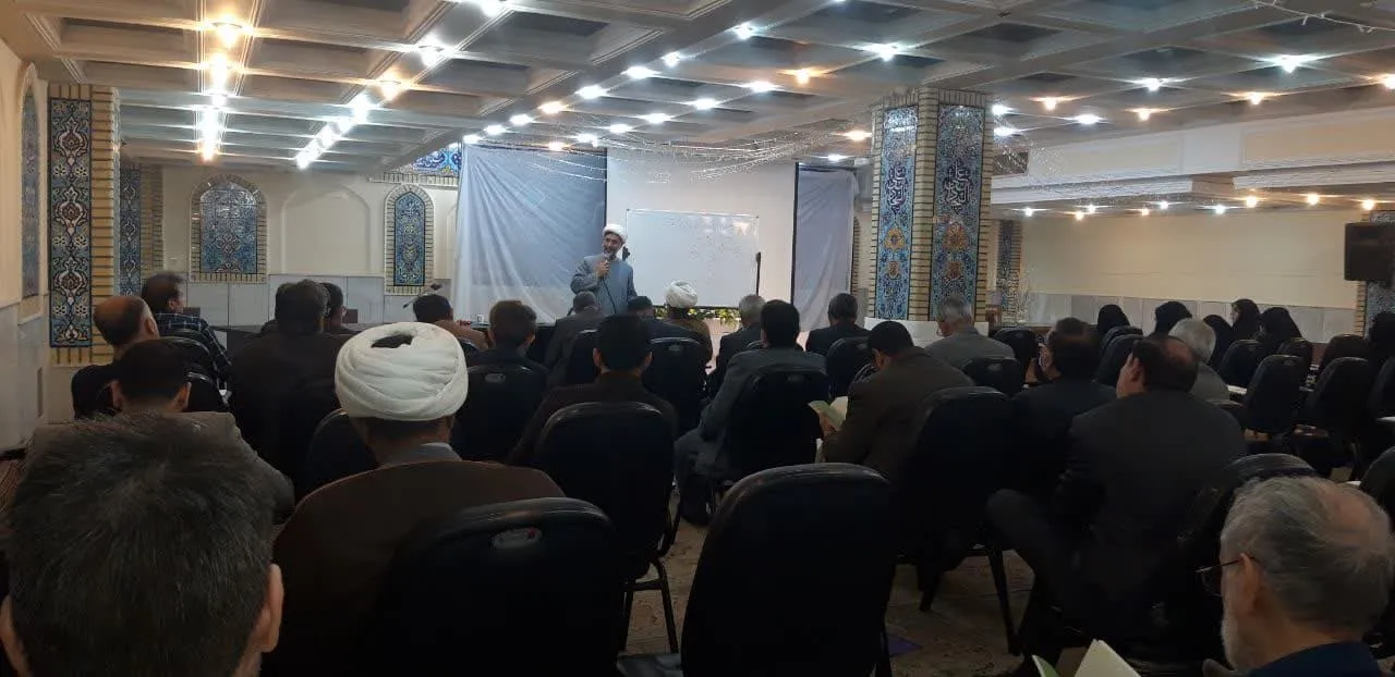دوره آموزشی یاوران نماز در کلانشهر اهواز