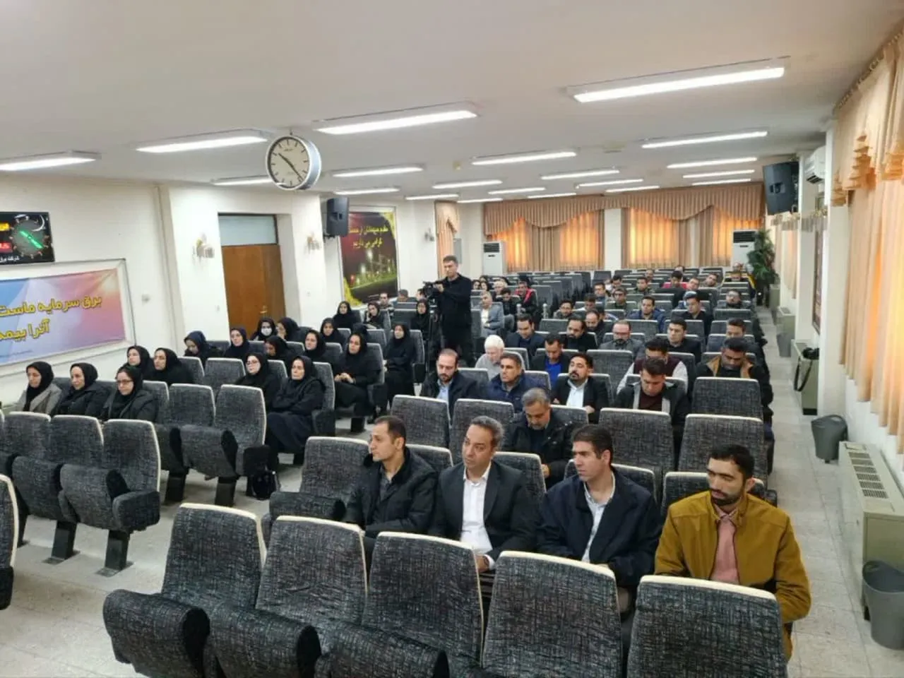 جلسه همفکری و هماهنگی ستاد اقامه نماز با مدیران ادارات اقتصادی استان سمنان برگزار شد