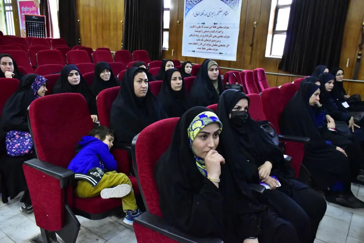 کارگاه توانمند سازی معلمان جدید الاستخدام در کهگیلویه وبویر احمد برگزار شد.