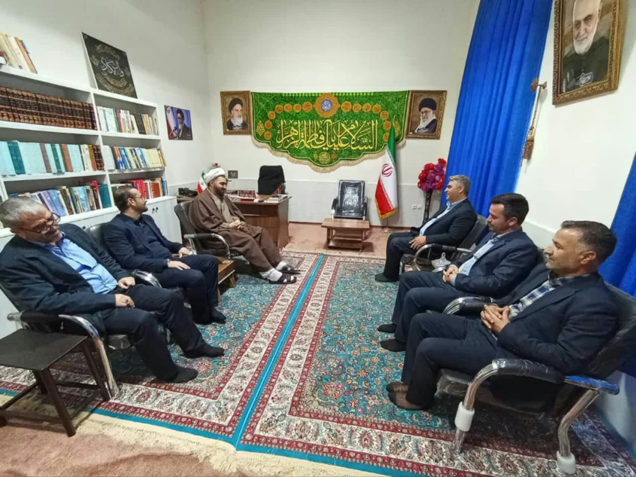 دیدار شهرداران با امام جمعه شهرستان خداآفرین
