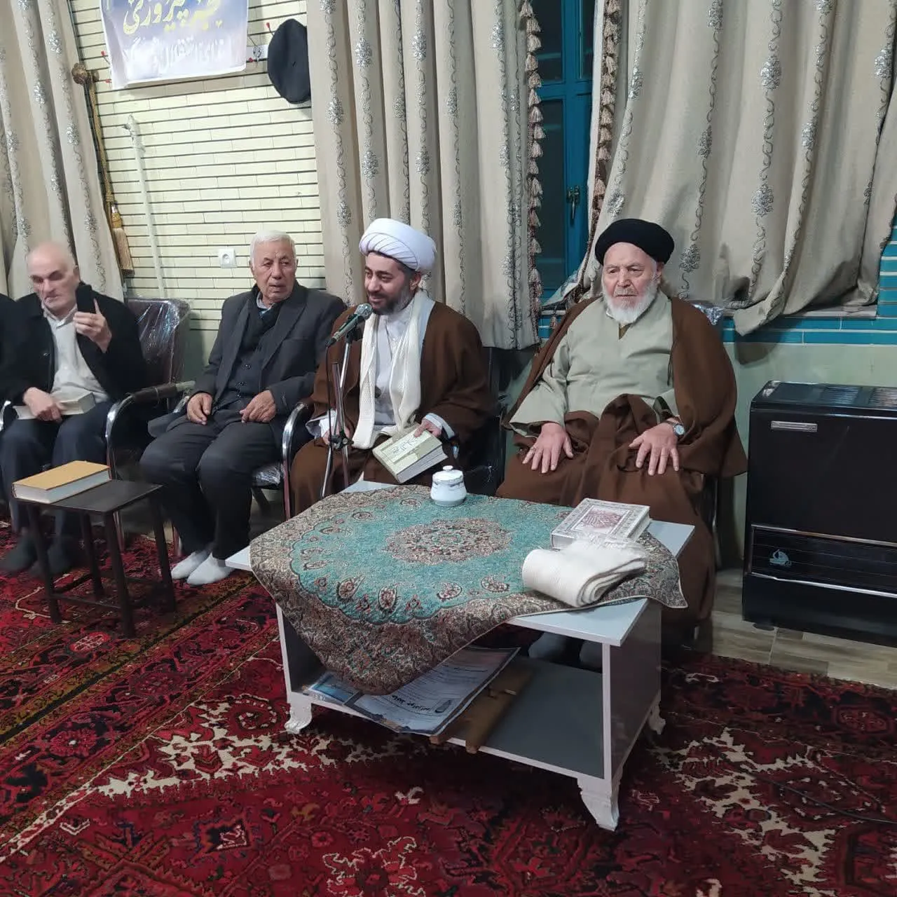 تأثیرات نماز و روزه در زندگی انسان تبریز